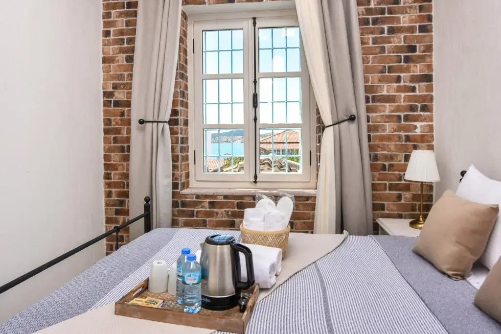 Lunaria Guest House