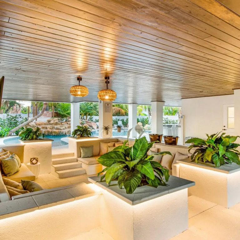 The Oasis in Siesta Key