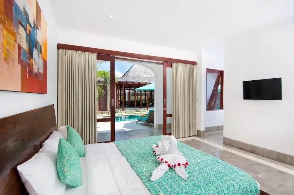 Villa Amalia Walk To Legian Beach