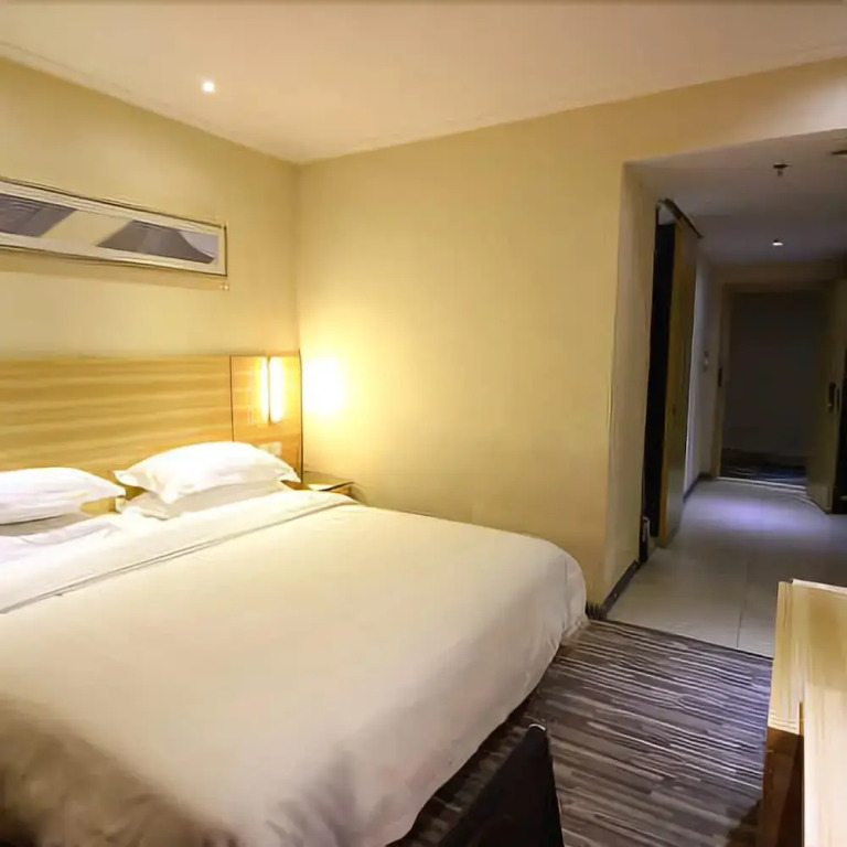Ease Hotel Zhuhai Gongbei Port Walmart