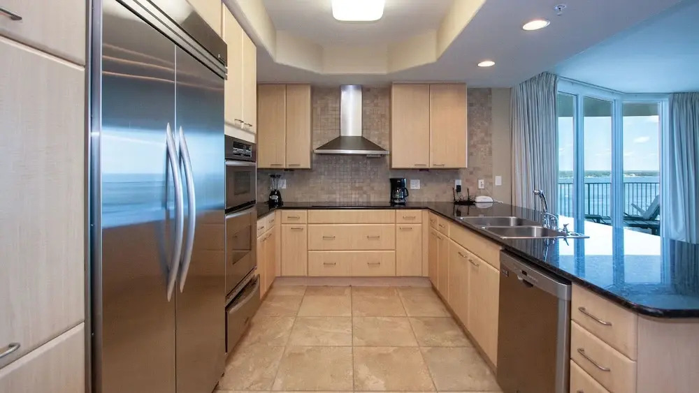 Spacious Condo With Views of Bay and Ono Island - Unit Crd1107