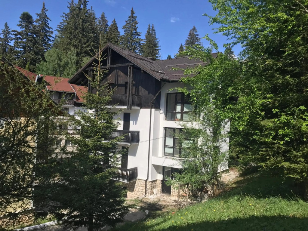 Montana Residence