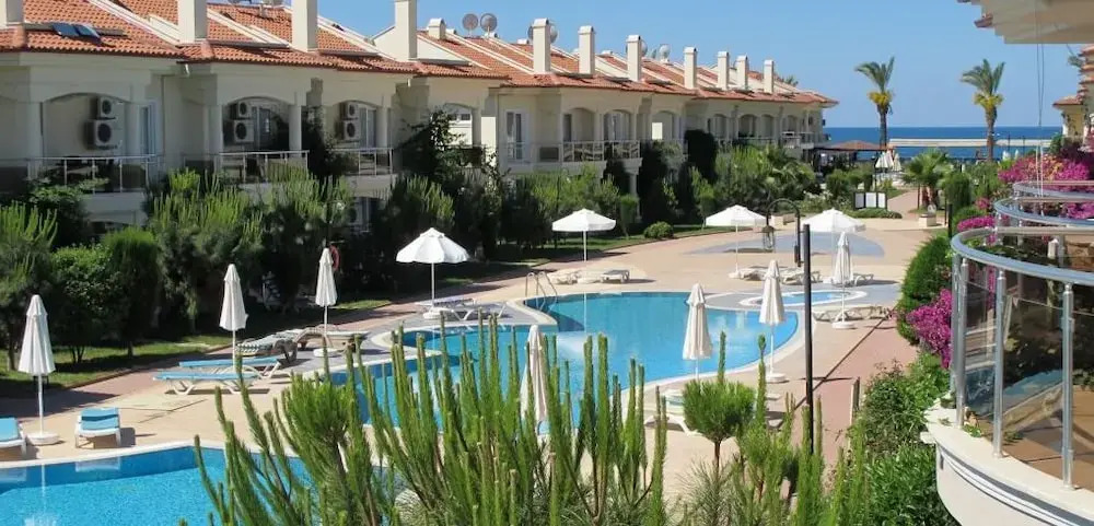 Villa SH14 by JoyLettings