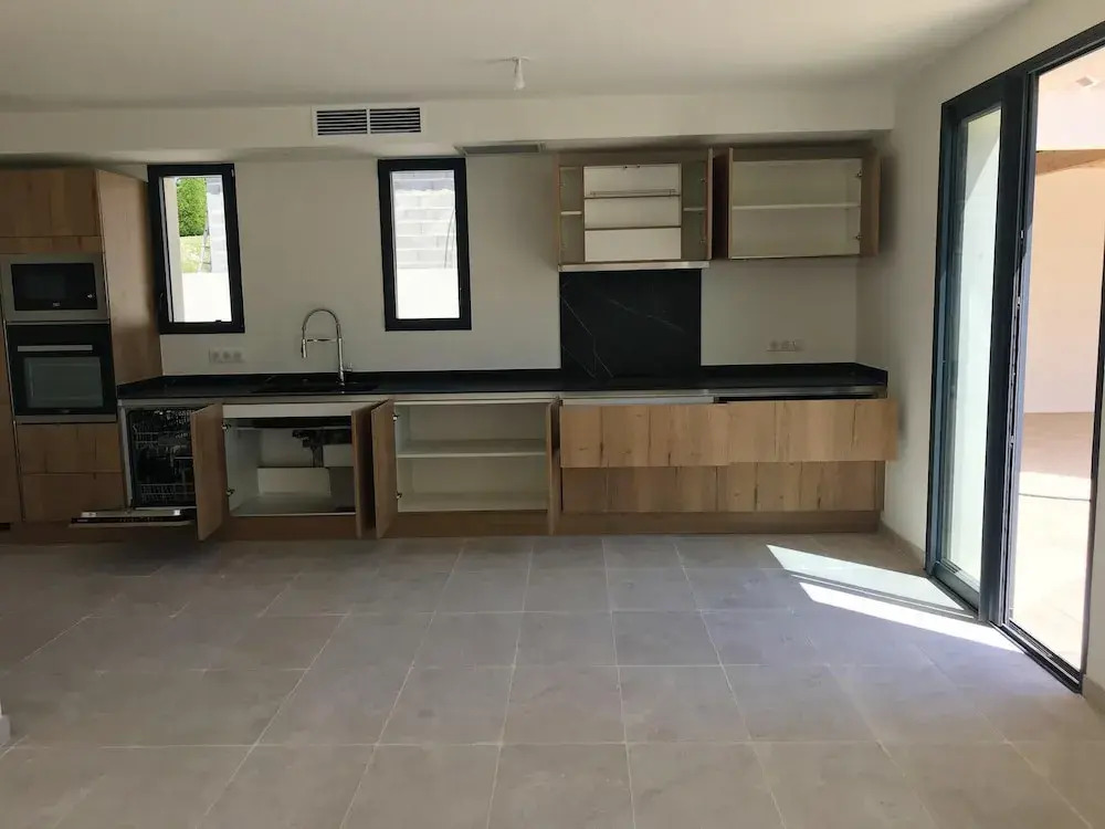 Villa with 4 Bedrooms in Malaucène, with Private Pool, Enclosed Garden And Wifi