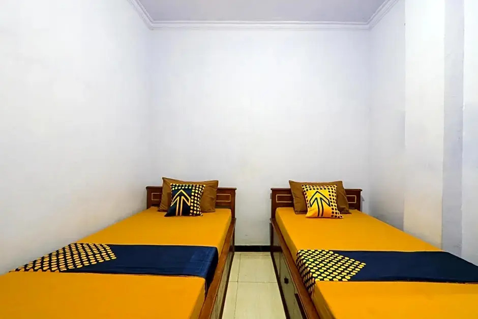 OYO 2497 Pesona Guest House