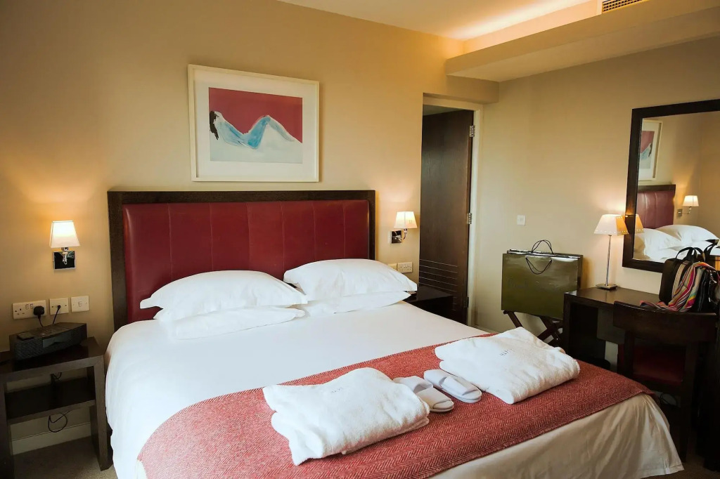 Harts Hotel