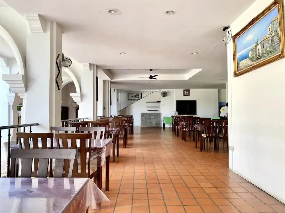 HRK Resort