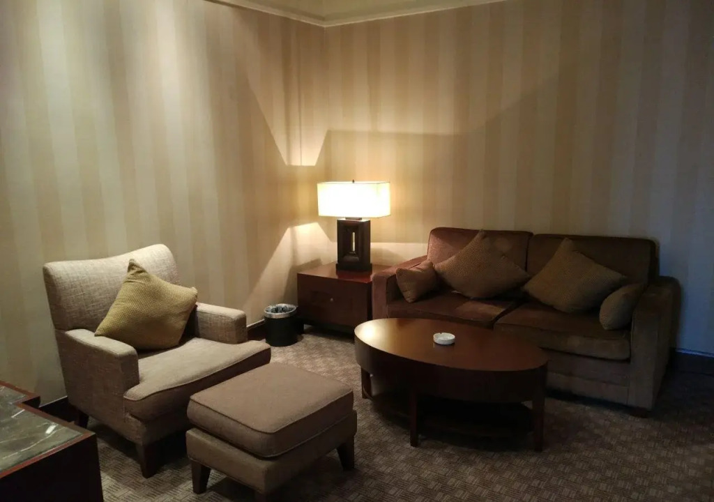 Mohe Peak Yuezhiyue Hotel