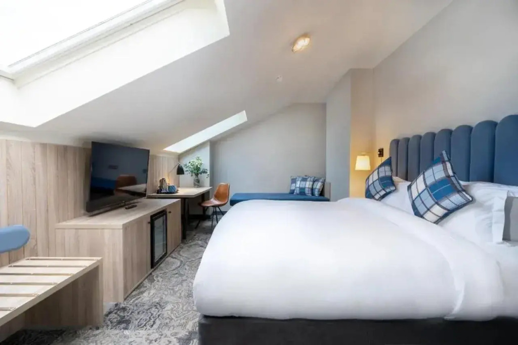Harbour Hotel