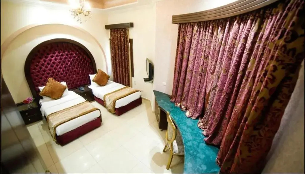 Villa Queens Hotel
