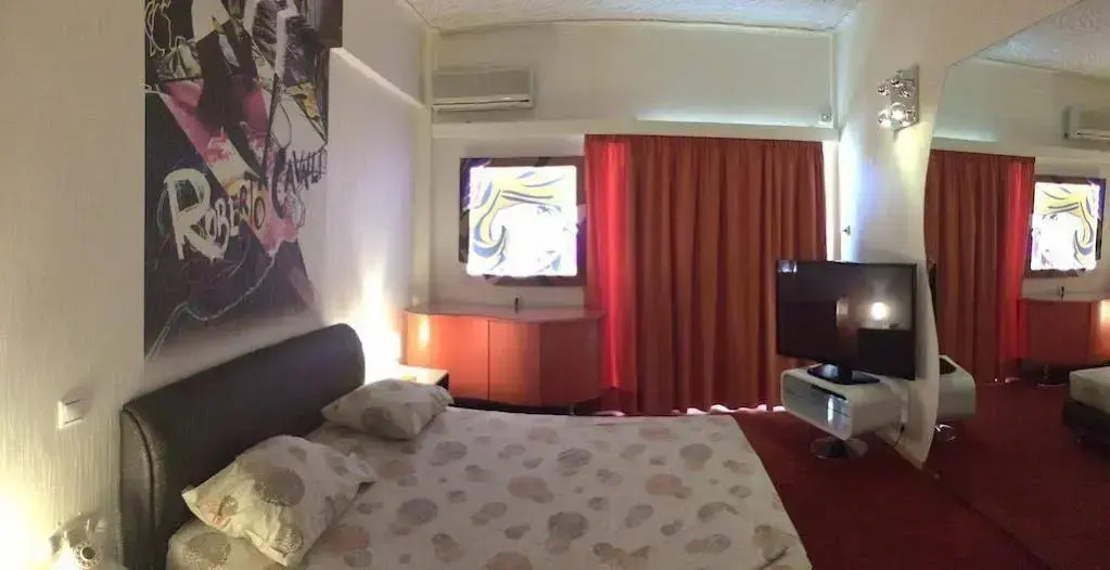 Mirada Hotel