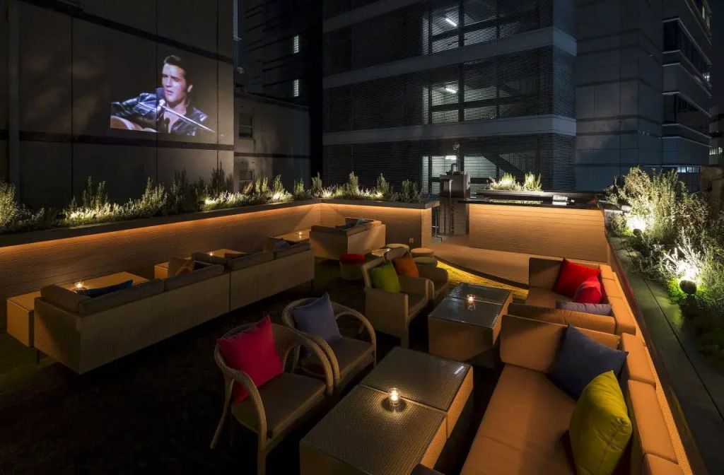 Rock Star Hotel Osaka