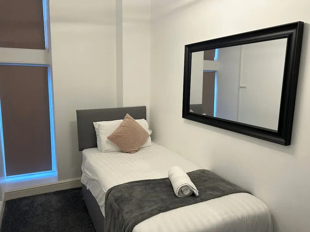 Sun Street Aparthotel