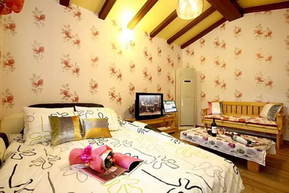 Pocheon Island Pension