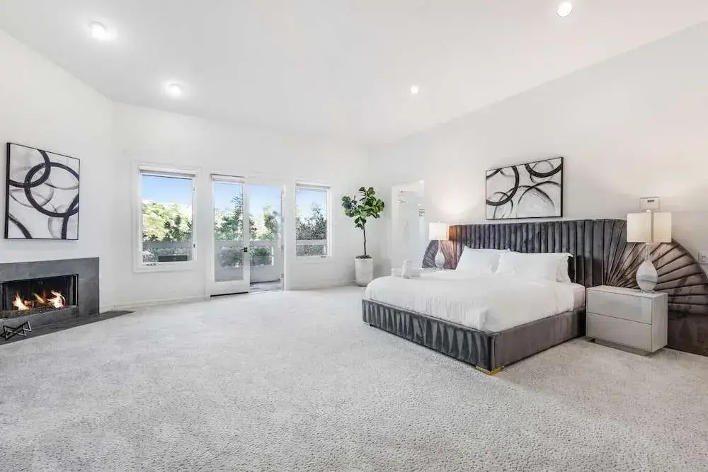 Anzio - Contemporary Bel Air Estate With Endless Amenities