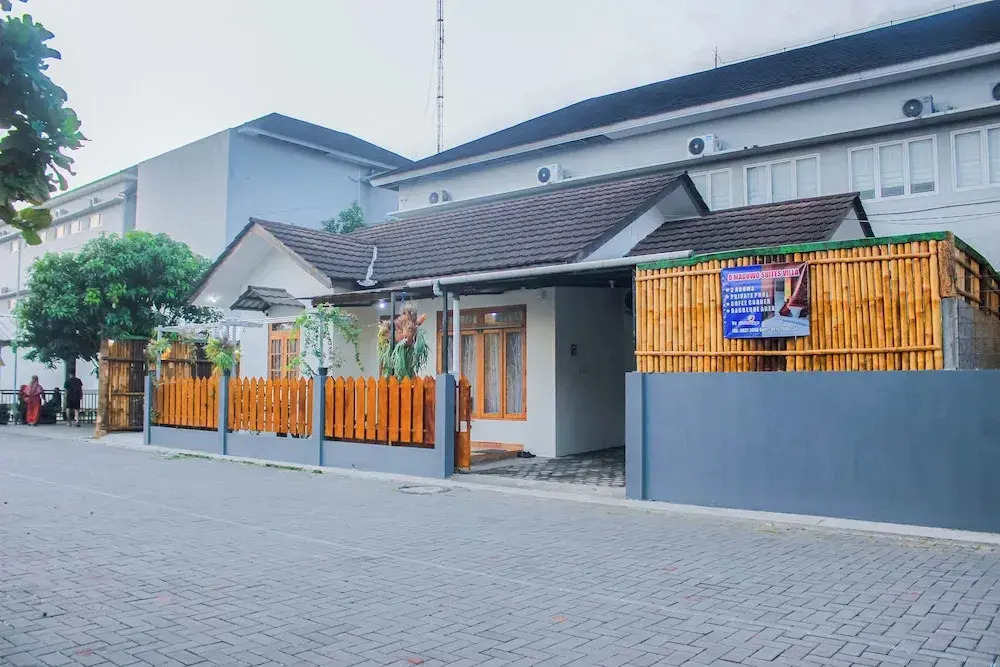 Villa DMaguwo Suites