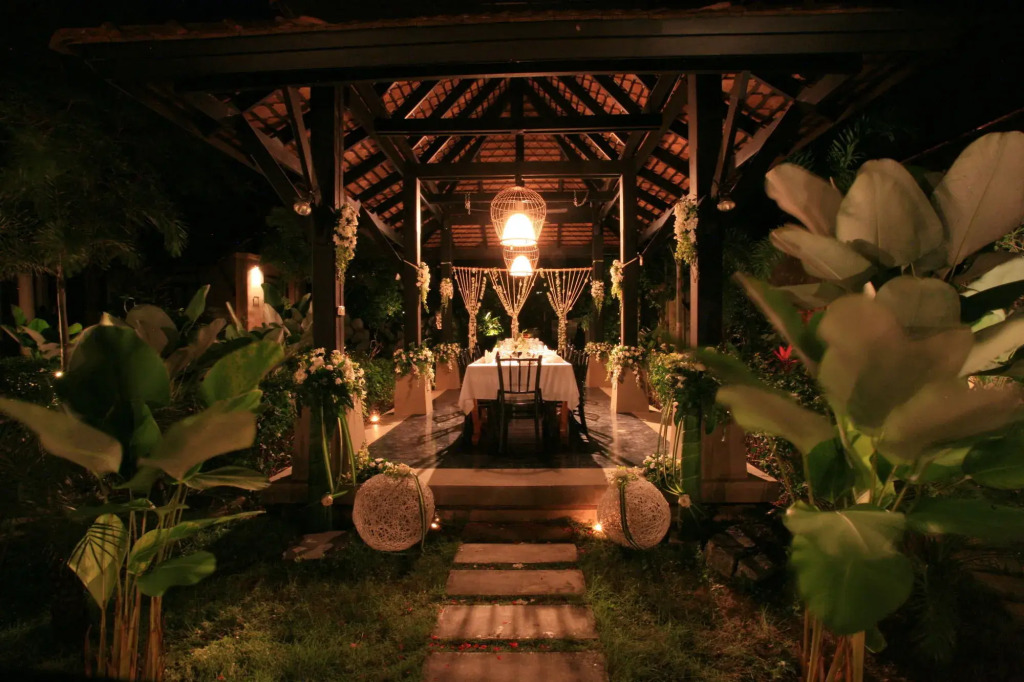 Montra Resort