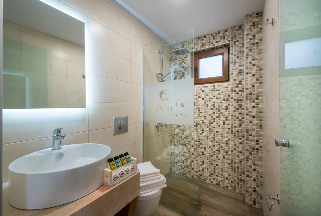 Yianna Caravel Suites "by Checkin" adults only