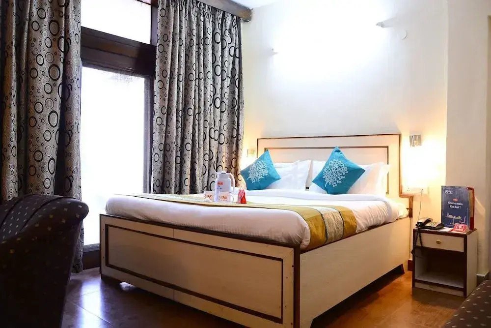 OYO 9266 Home Stay Kapoor Inn