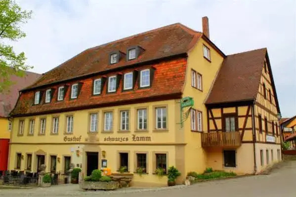 Schwarzes Lamm