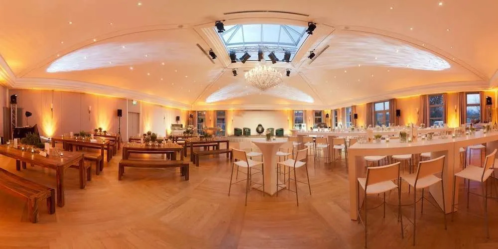 HerzogsPark Studios & Apartments