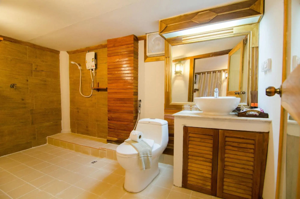 Отель Phi Phi The Beach Resort
