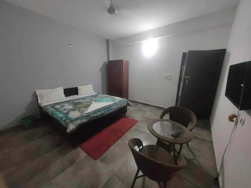 Raj Residency Hotel