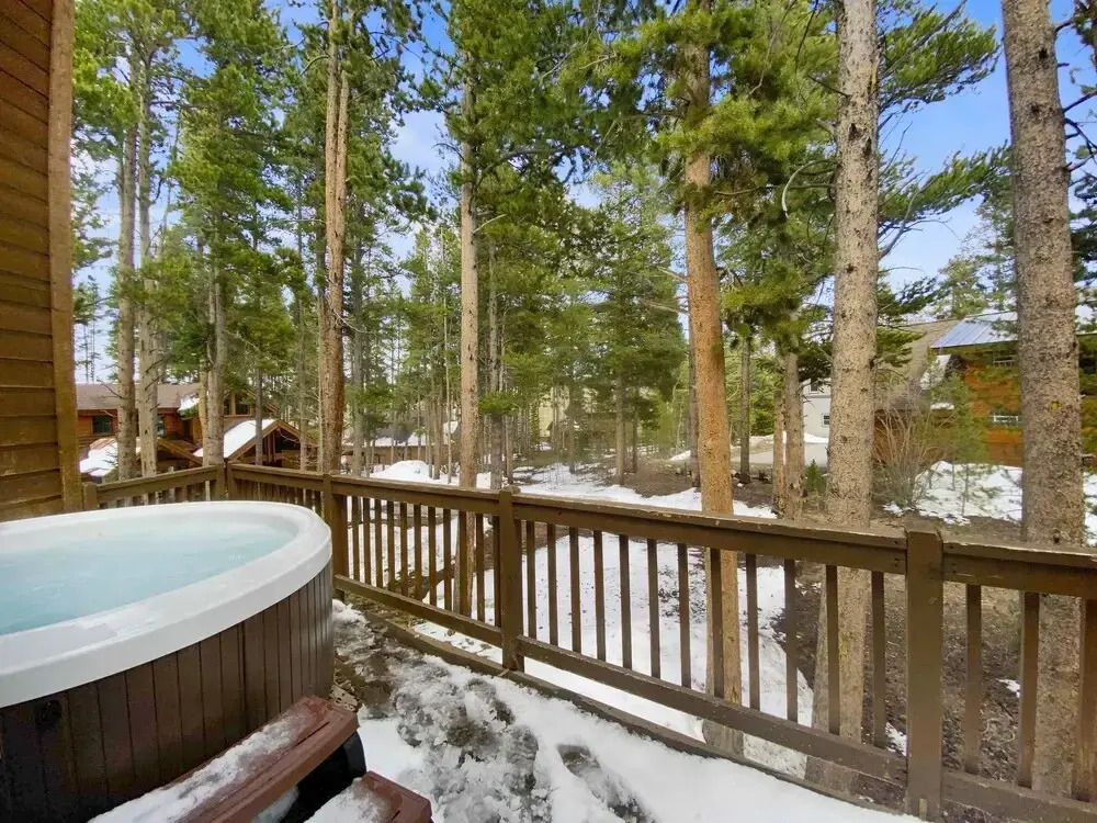 Gold King Chalet 3 Bedroom Townhouse by RedAwning