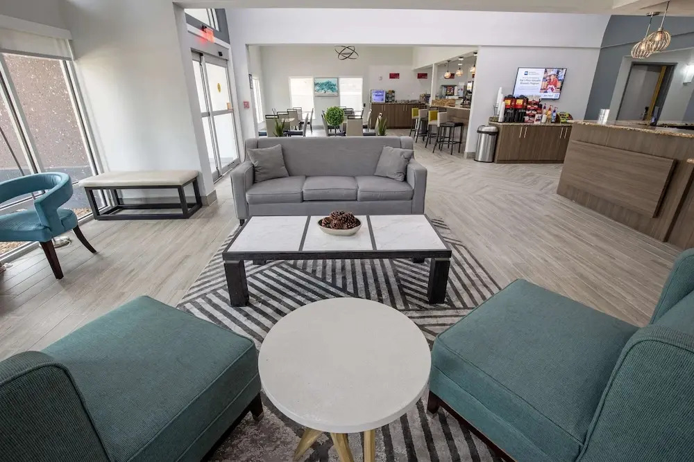 America's Best Inn & Suites Lafayette