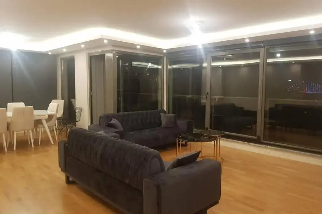 Full Bosphorus view new 3 bedroom apartment beside Çamlıktepe Park in famous Uskudar on the Asian side of Istanbul