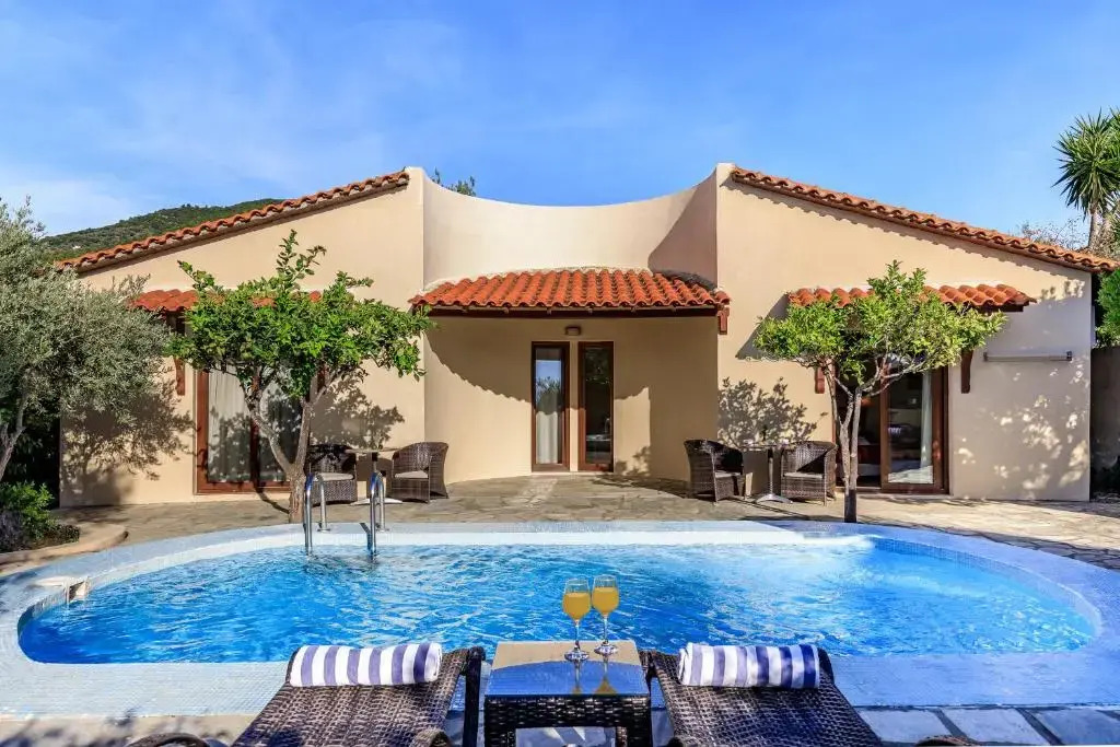 Skopelos Holidays Hotel
