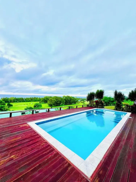 Nikao Hillside Suite