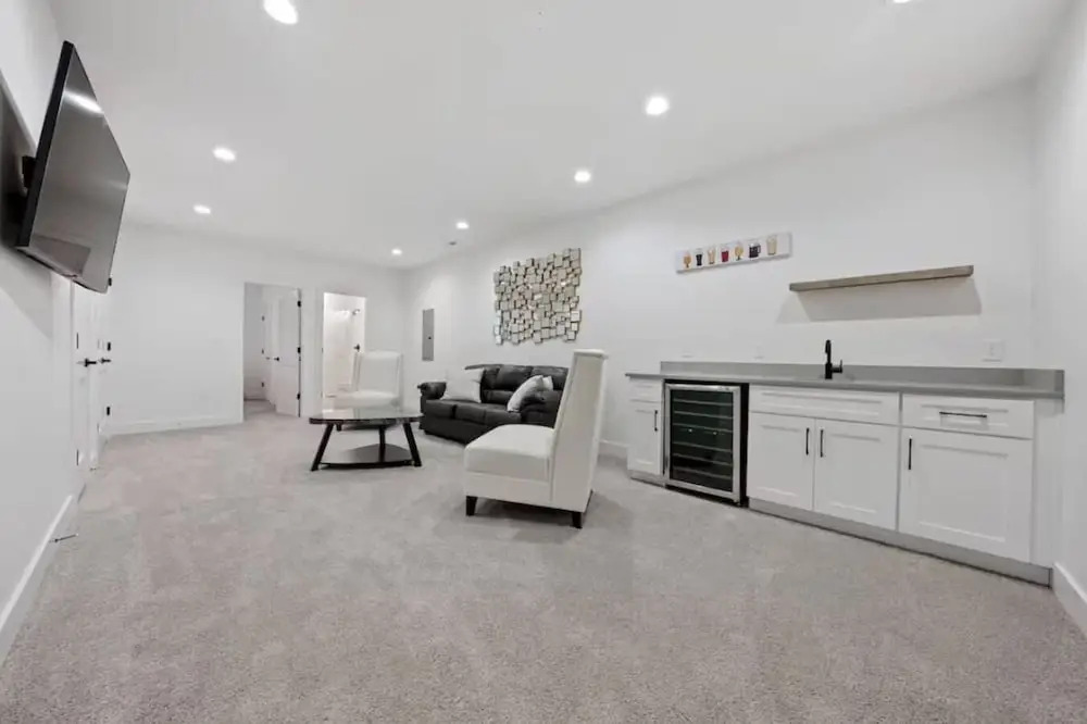 Jungle House Premier Residences – Downtown Columbus & Short North