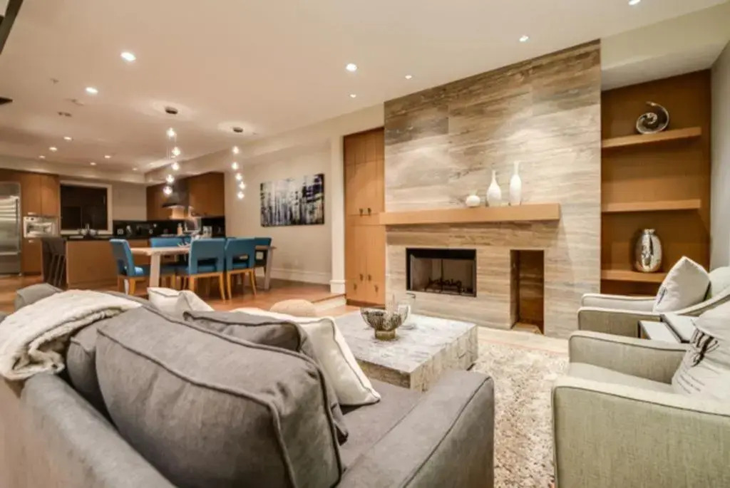 West Coast Alpine Contemporary 4 Bedroom Townhome with Private Hot Tub 35