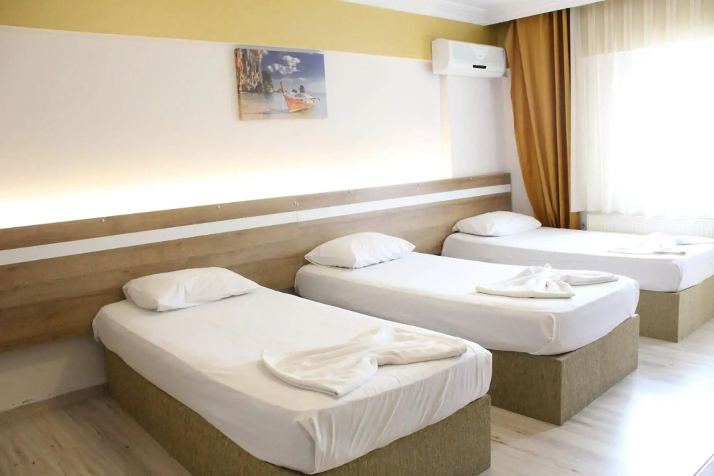 Grand Ece Otel