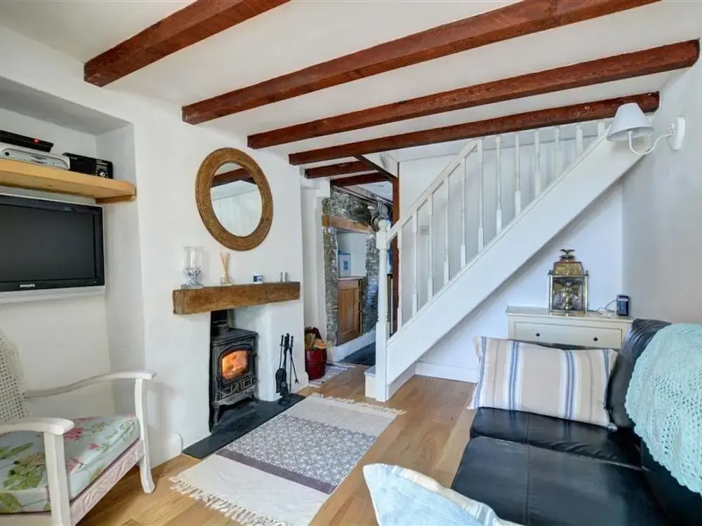 Authentic Holiday Home in Penrose near Beach