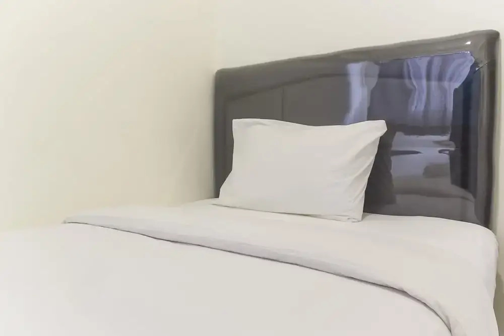 Homey and Cozy Stay 2BR at Meikarta Apartment