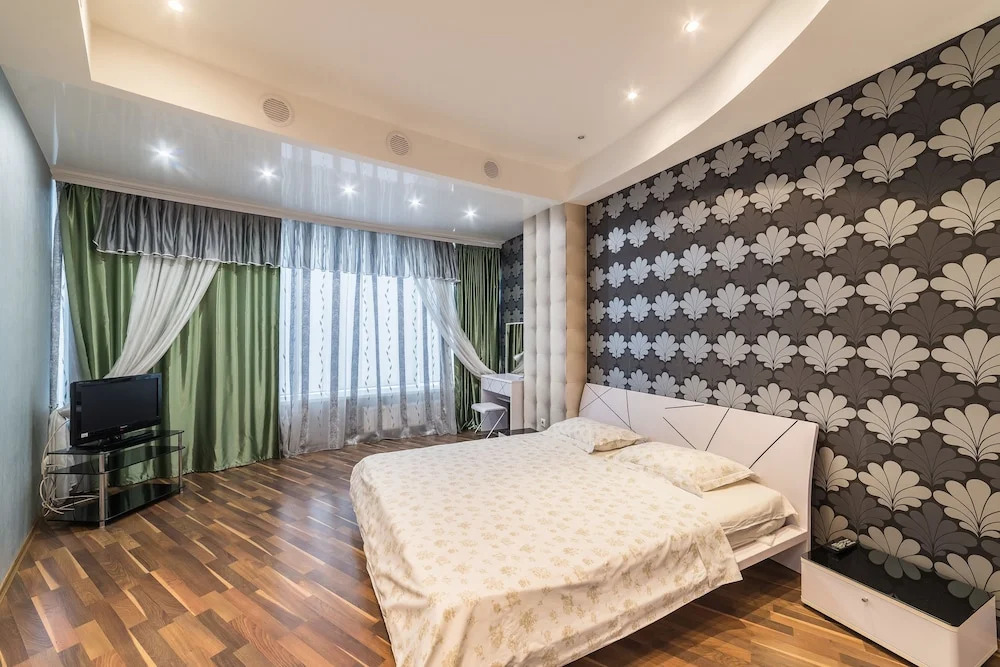 Staybridge Готель Мост Сити