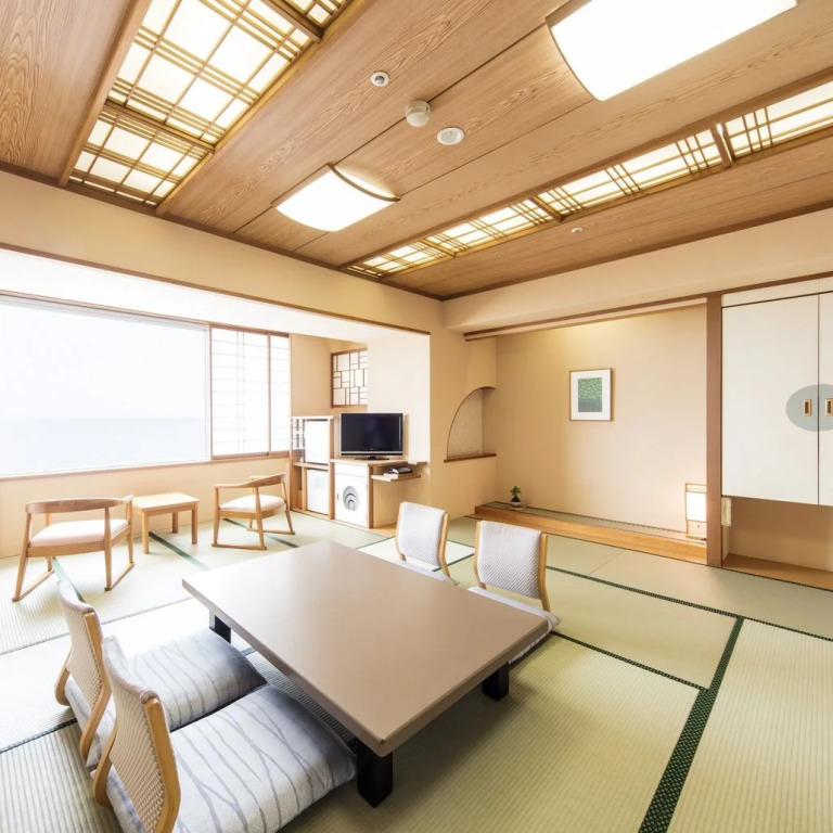 Ooedo Onsen Monogatari Premium Shiomiso