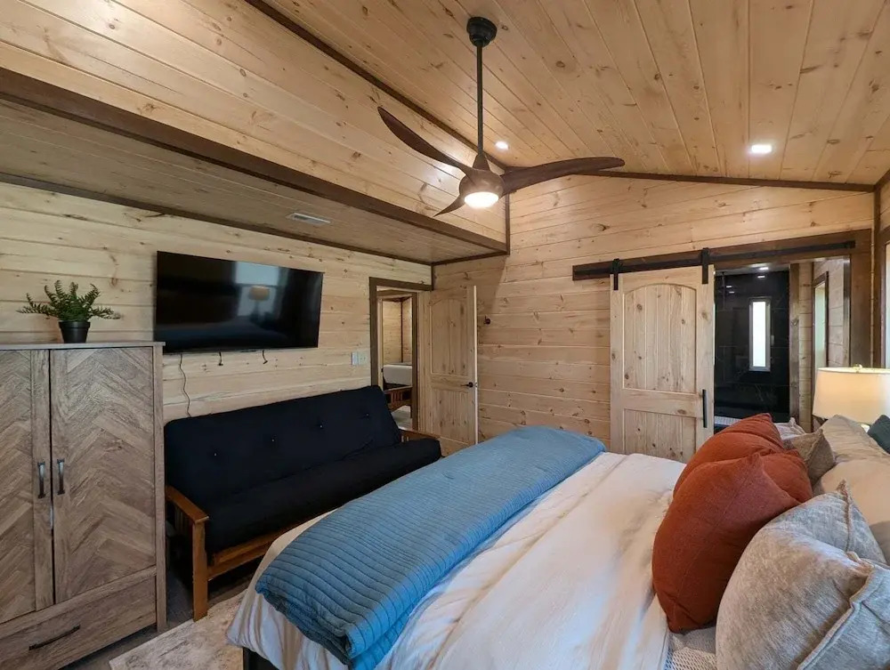 Ern802 - Bear Olympics 3 Bedroom Cabin