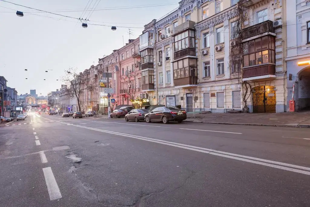 Gsm Apartment at Kiev Train Station