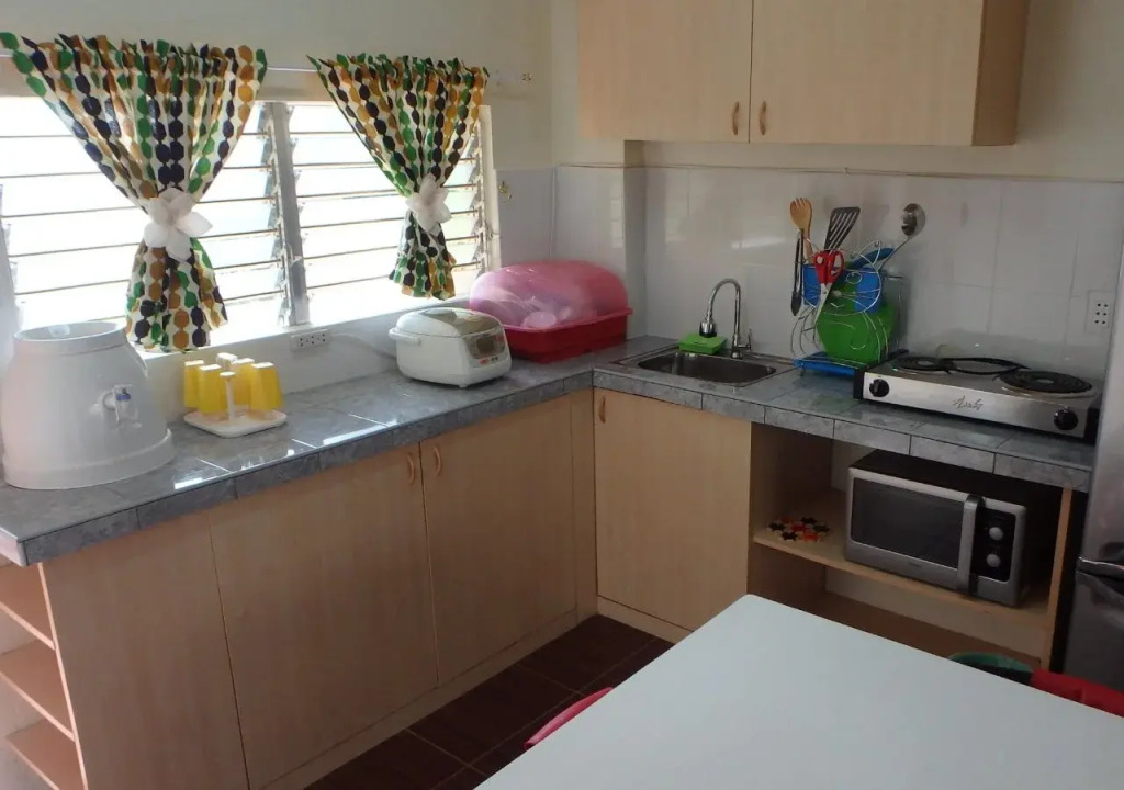 Mango Tree House