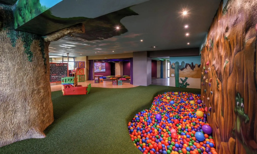 Generations Riviera Maya Oceanfront Family Resort, All & More Inclusive