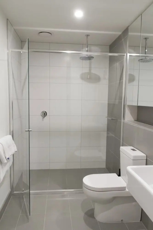 Modern Light-filled Luxury 1bedroom Apartment in South Melbourne