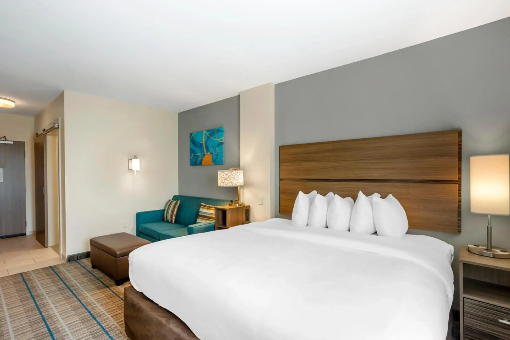 MainStay Suites North - Central York