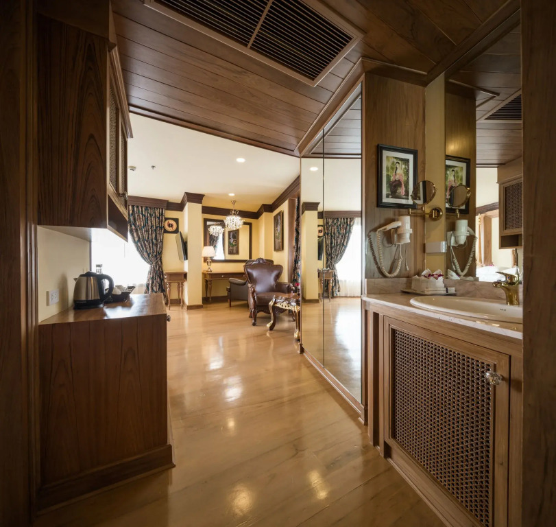 Peak Nimman Prestige Hotel