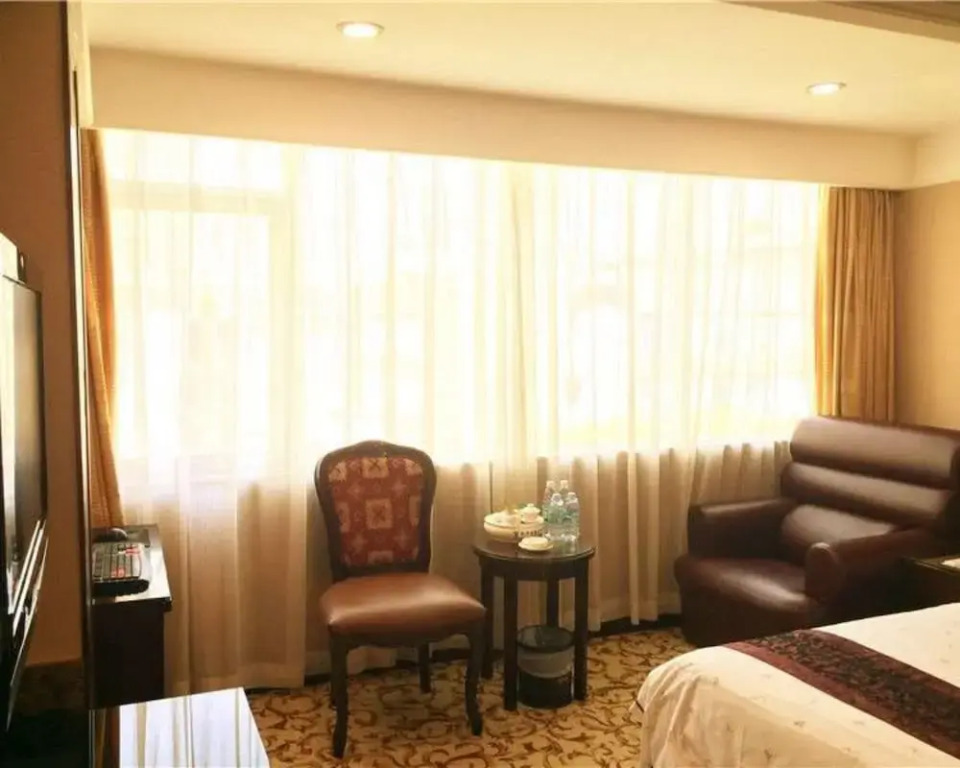 Zhuhai Xinhualian Business Hotel