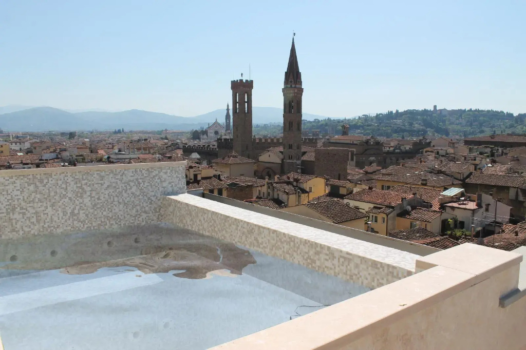 Donati Luxury Tower Suites
