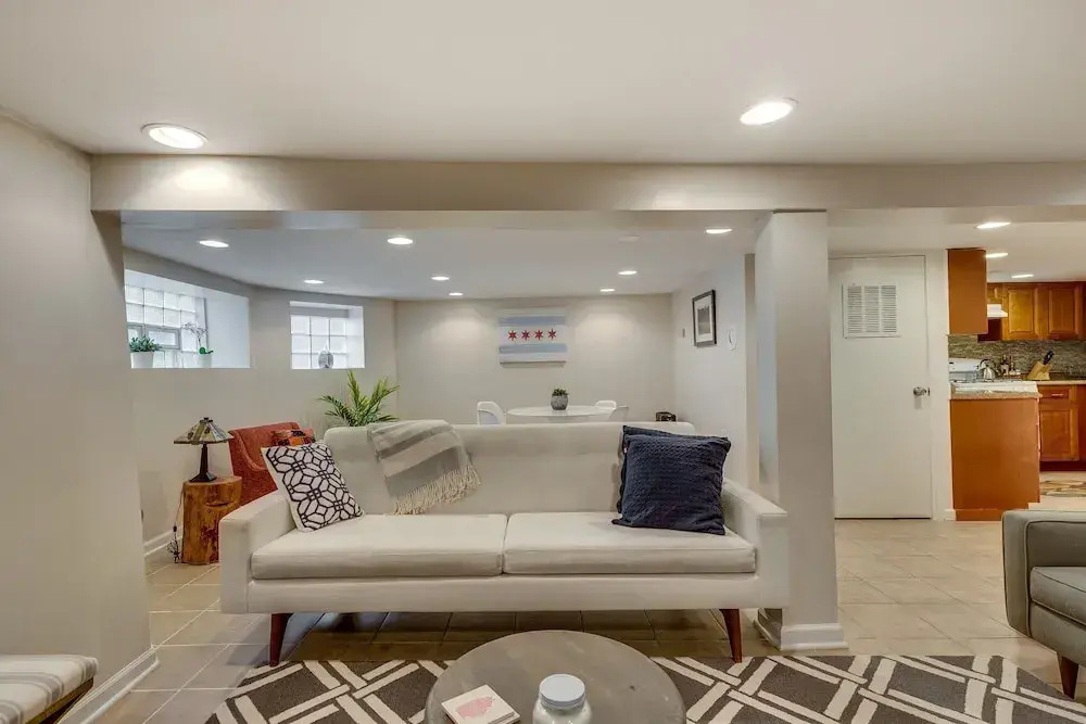 Charming 2 Bedroom Apartment in Logan Square by AllSet Turnover