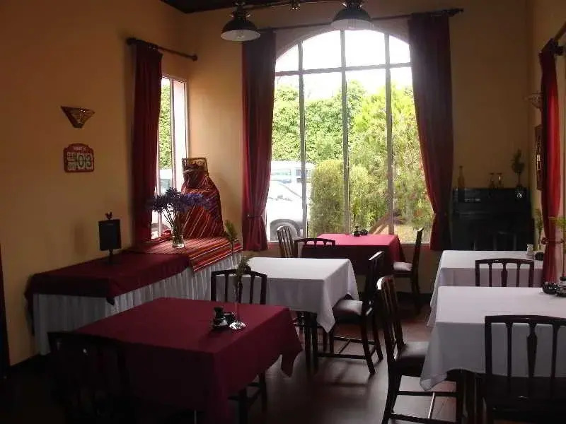 Casa de Chá Walking Hostel Madeira